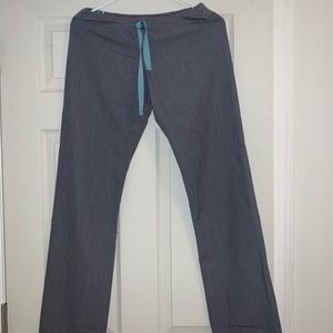 FIGS Livingston Graphite XXS